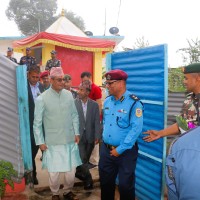गृहमन्त्री लेखकद्वारा बैतडी जिप्रका निरीक्षण, भवन निर्माणमा सहयोगको आश्वासन Image