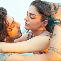 सायरा बन्यो सबैभन्दा बढी कमाउने ‘लभस्टोरी मुभी’, ३२७ करोड आम्दानी Image