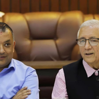गगन–शेखर गठबन्धन देउवा हटाउने तयारीमा, विशेष महाधिवेशनका लागि हस्ताक्षर संकलन जारी Image