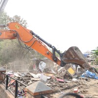 मनोहरा किनारका सुकुम्बासी हटाउन उपत्यकाका सबै प्रहरीहरु खटाइयो Image