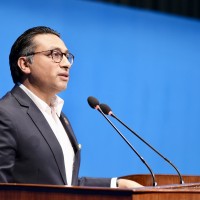 नीति तथा कार्यक्रम, थाकेको सरकारले जाँगर नल्याई ल्याएको पूरानै कार्यसूची -  स्वर्णिम वाग्ले Image