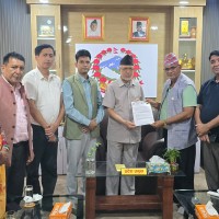 मन्त्री बर्खास्तगीको काउन्टरः एमालेद्वारा सुदूरपश्चिम सरकारको समर्थन फिर्ता Image