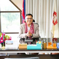 नास्टमा बिनाप्रतिस्पर्धा उपकुलपति नियुक्त, वालेनको मेरिटोक्रेसीमाथि गम्भीर प्रश्न Image